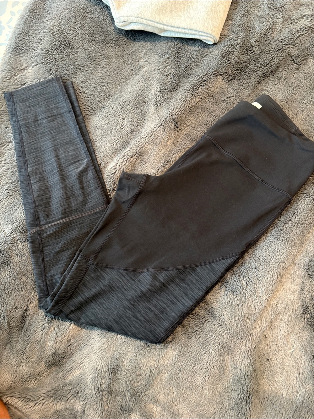 SOREL x prAna Black/Gray Leggings with Orange Logo Tab Size M